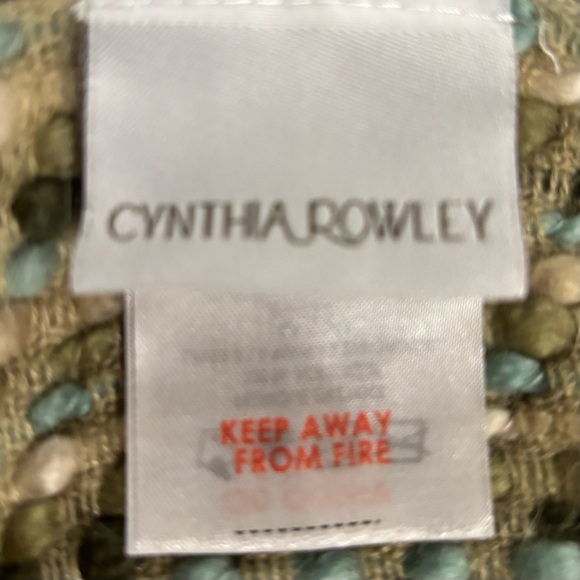 Cynthia Rowley Soft Cozy Afghan Throw fringed Green Cream Aqua 49X64 EUC - Picture 9 of 13